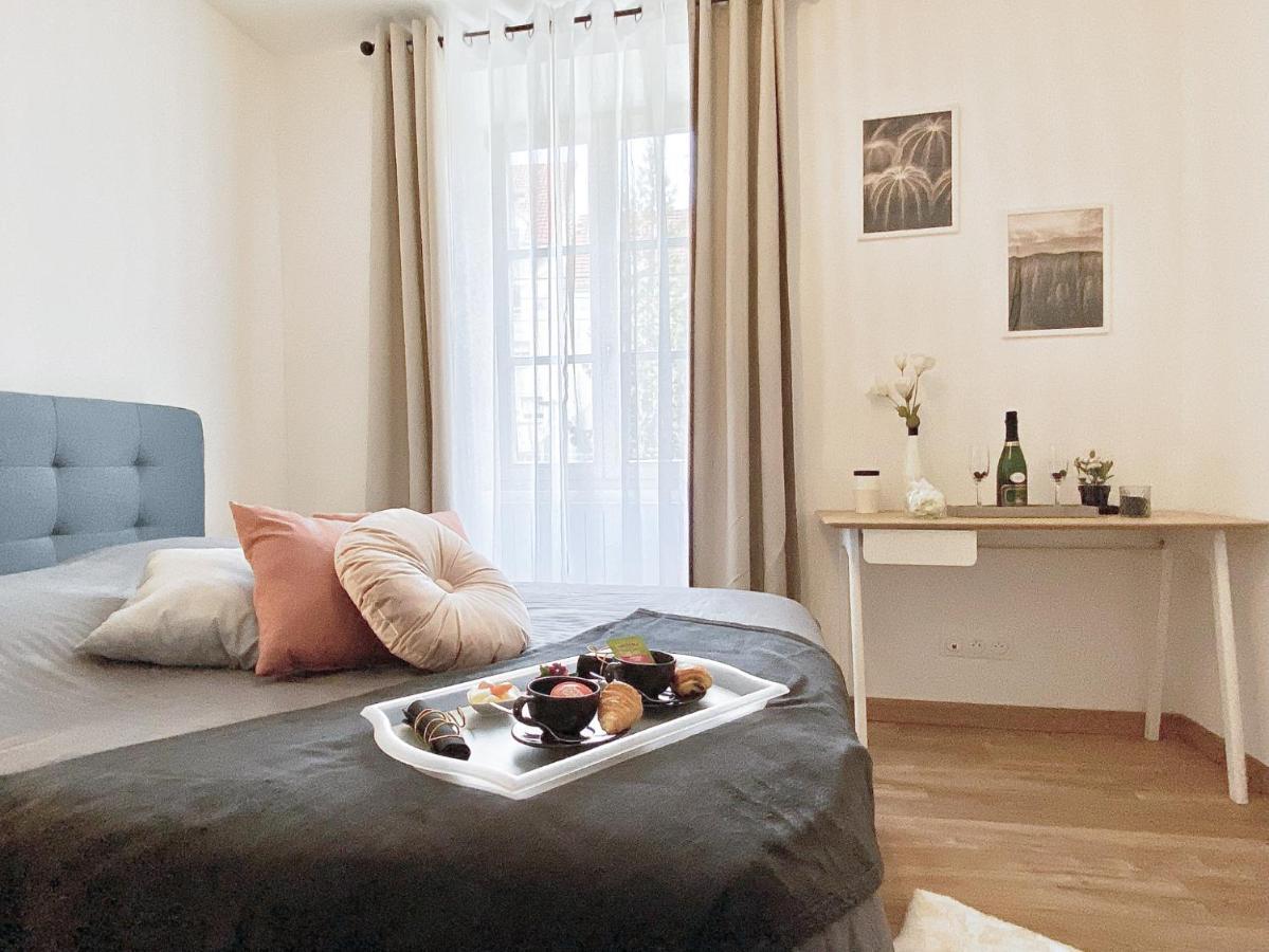 Le Convivial, Appartement Centre Ville مُلووز الغرفة الصورة