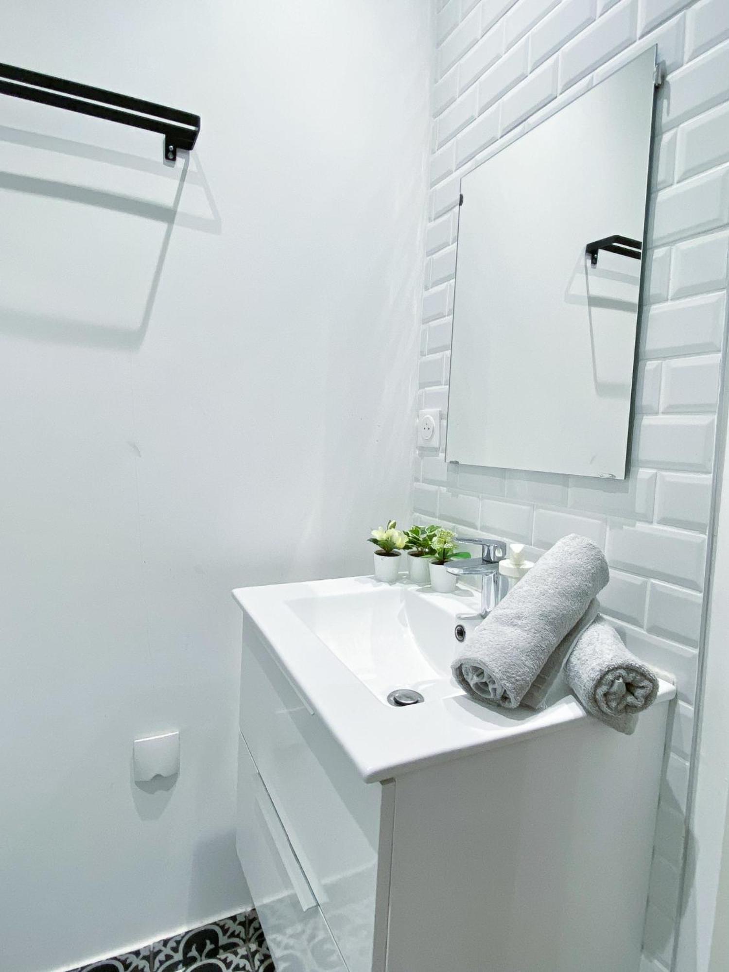 Le Convivial, Appartement Centre Ville مُلووز الغرفة الصورة