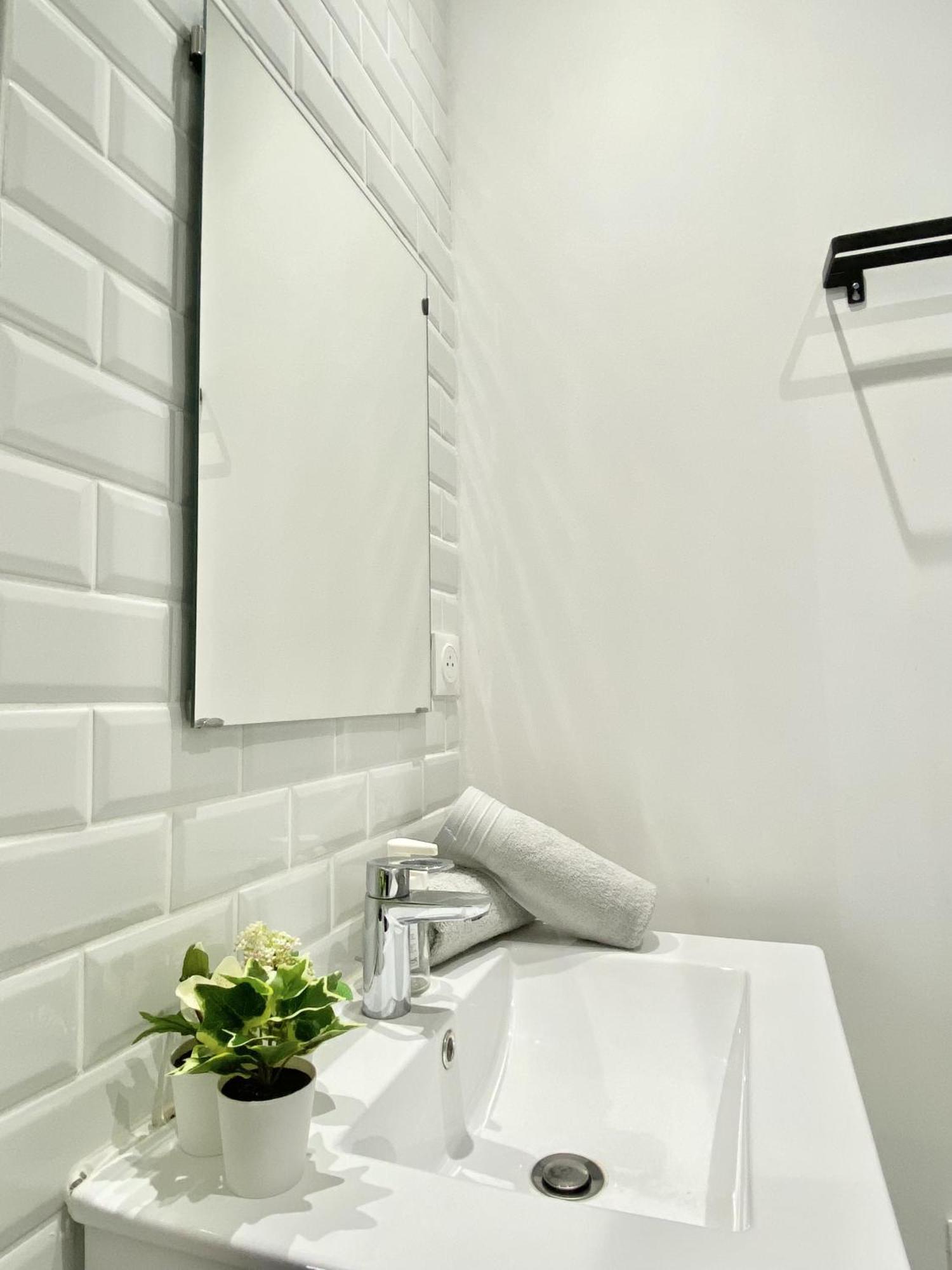 Le Convivial, Appartement Centre Ville مُلووز الغرفة الصورة